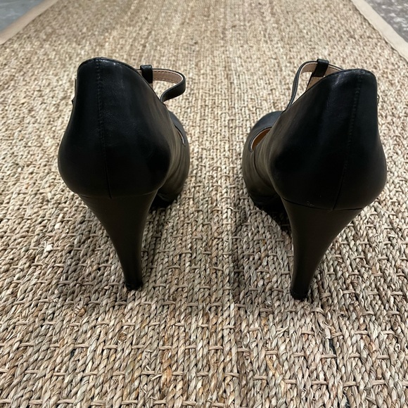 Spring High Heels - Picture 2 of 5